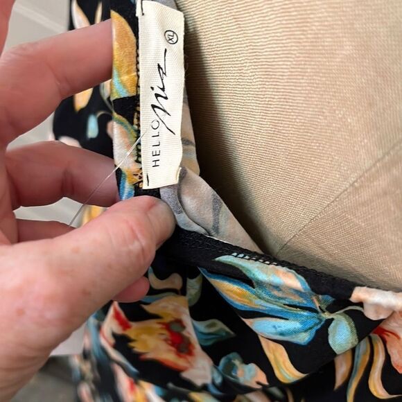 Hello Miz Black Floral Fitted Maternity Off Shoulder Dress Size Large NWT - Picture 7 of 10